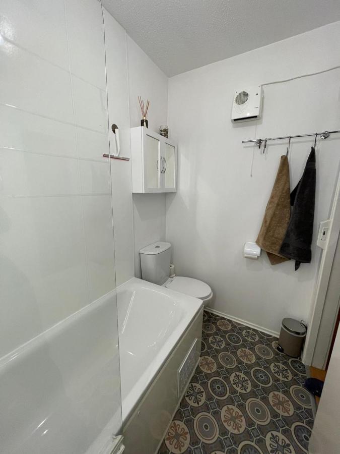 One Bedroom Websters Land Flat - Grassmarket Эдинбург Экстерьер фото